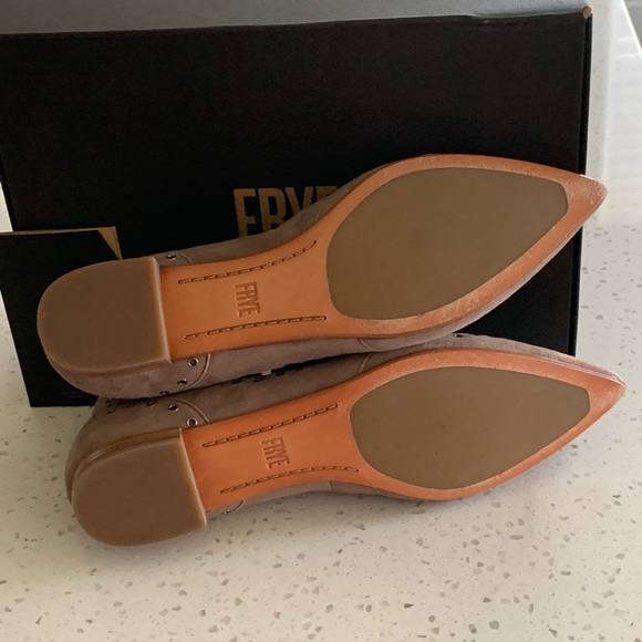 🔥 LIKE NEW! Frye Sienna Grommet Ankle Flats - Picture 7 of 9